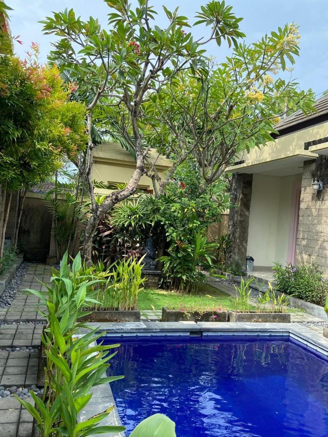 Ayu Love & Harmony Guest House サヌール エクステリア 写真